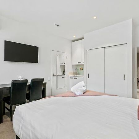 Tranquil Modern Studio Квінстаун Екстер'єр фото